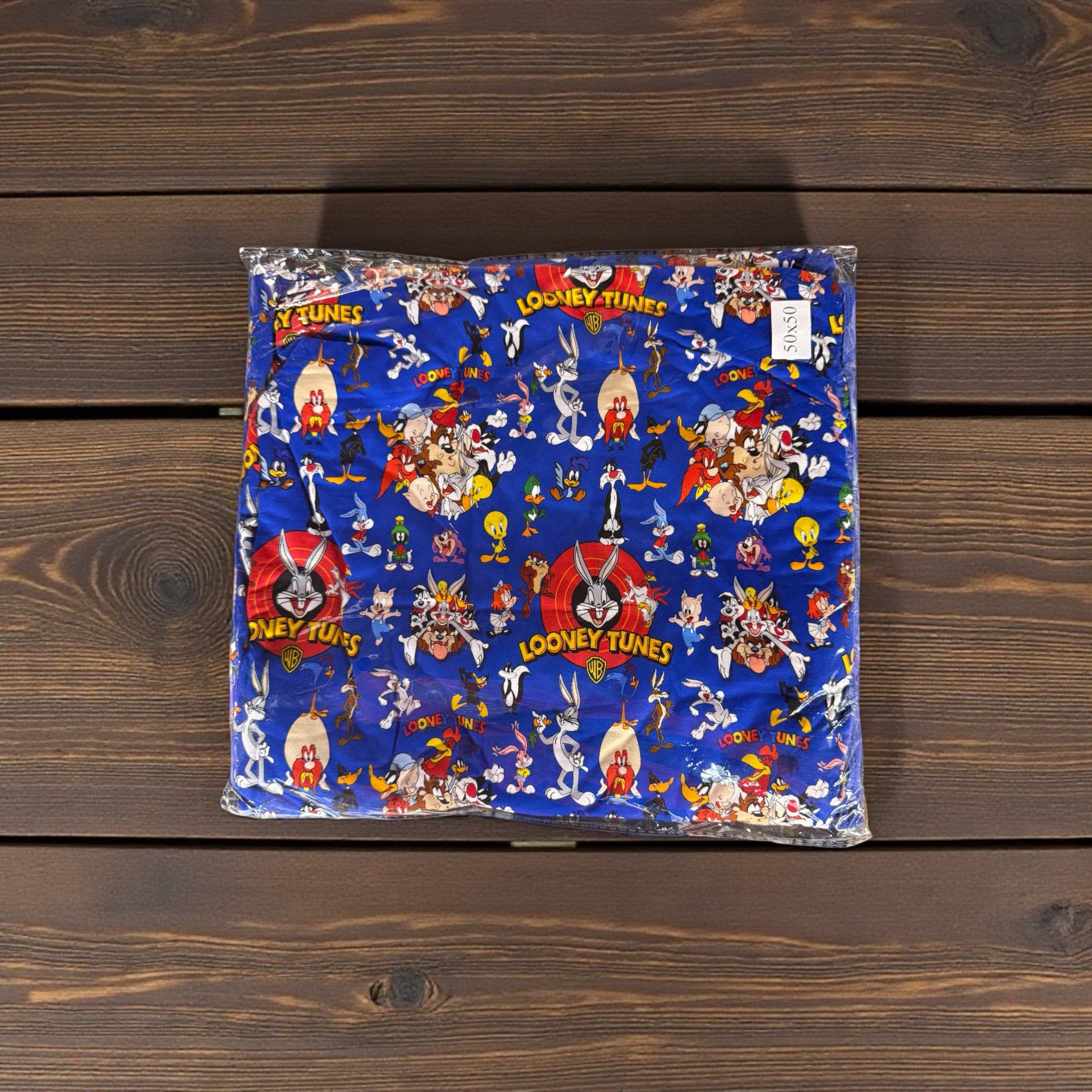 “Looney Tunes” Bamboo Blanket