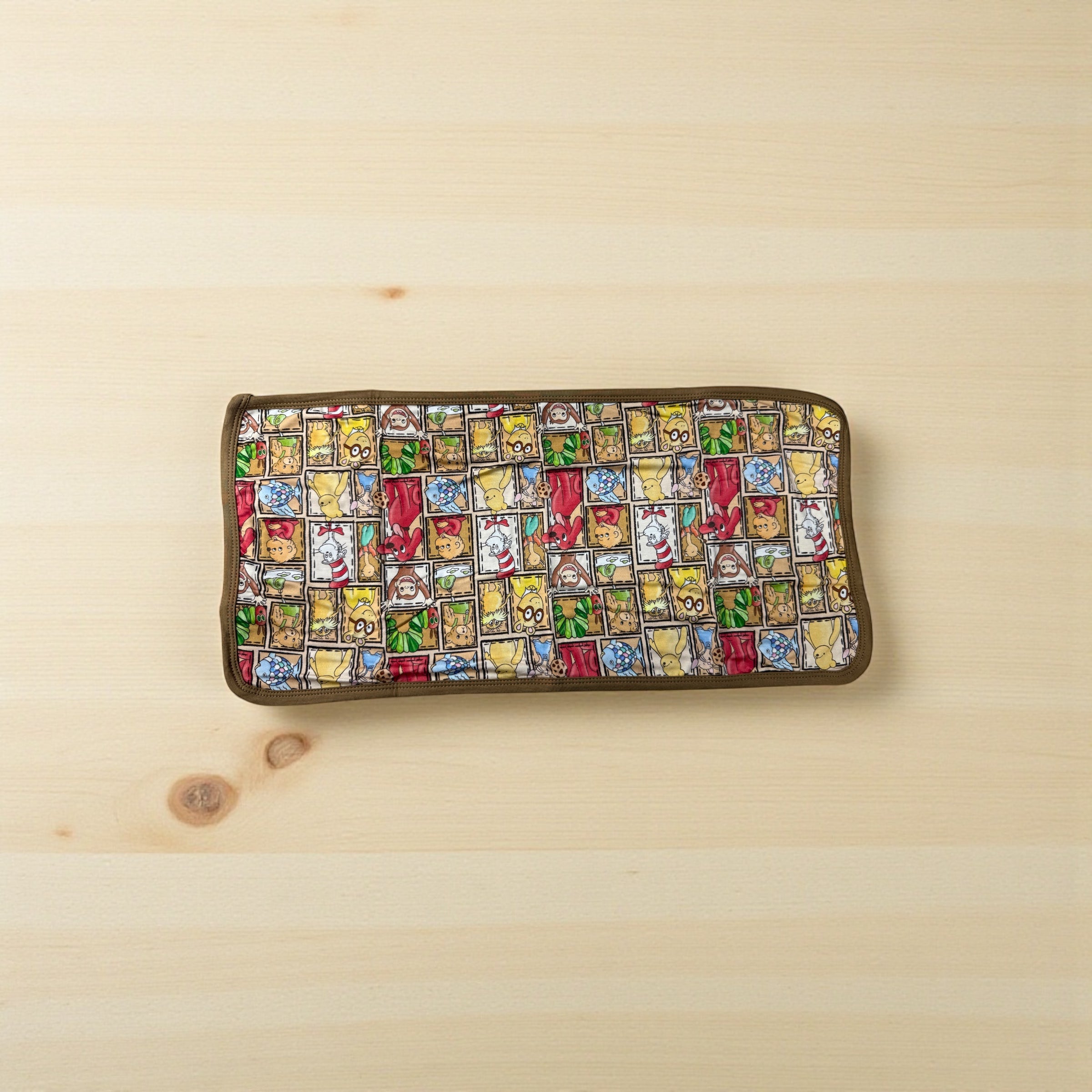 “Story-time Classics” Bamboo Burp Cloth